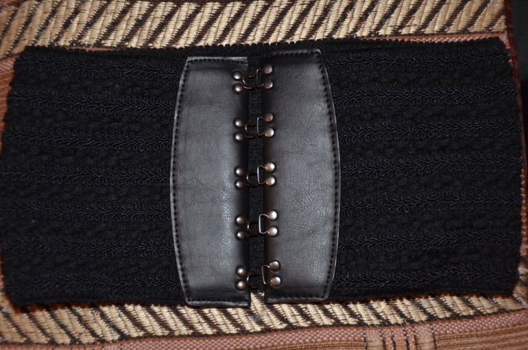 Обмен Вещи б/у размер 40-42, одно платье на 44 размер