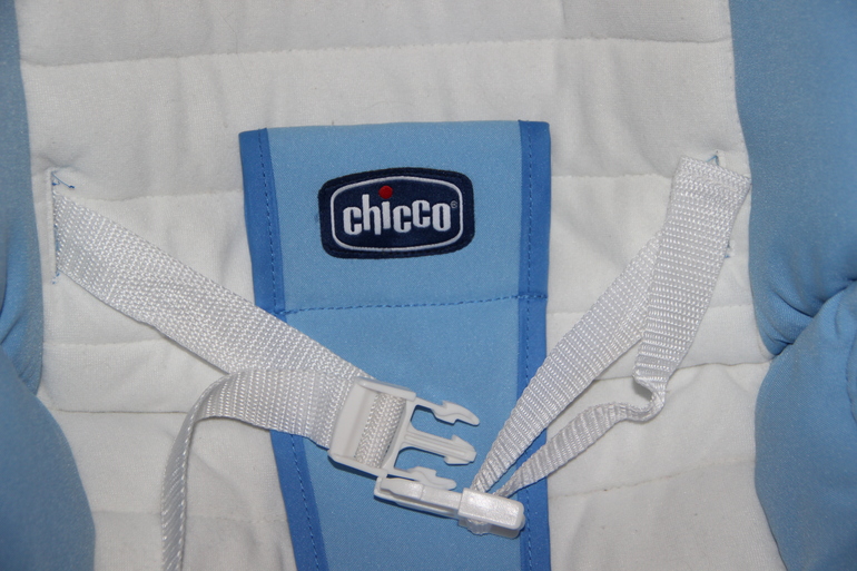 Шезлонг Chicco I-Feel с MP3 в идеале 4000 руб.