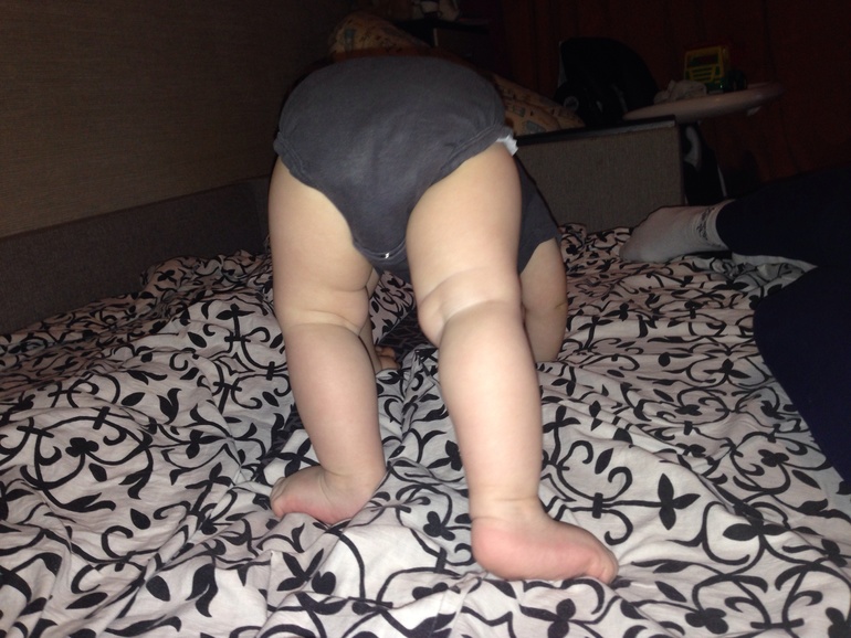 Нам 11 месяцев! Куда делся мой спокойный ребенок???!