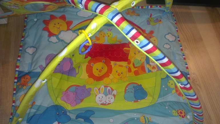 Продаем автолюльку Zippy + подарок