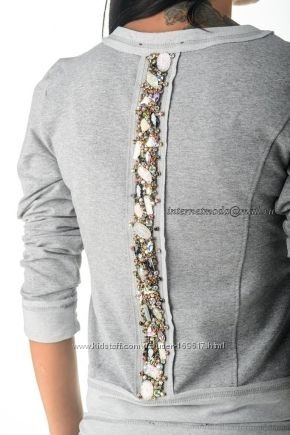 Костюмы со стразами!!! Очень красивые!!!