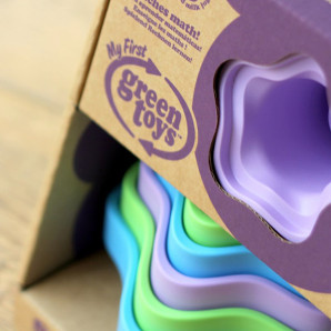 Green Toys. Игрушки из ЭКО-пластика для дачи, прогулок, песка, воды и для дома, конечно! :)