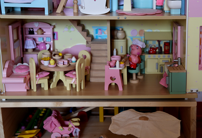 Кукольный домик Le toy van. Версия 2.0