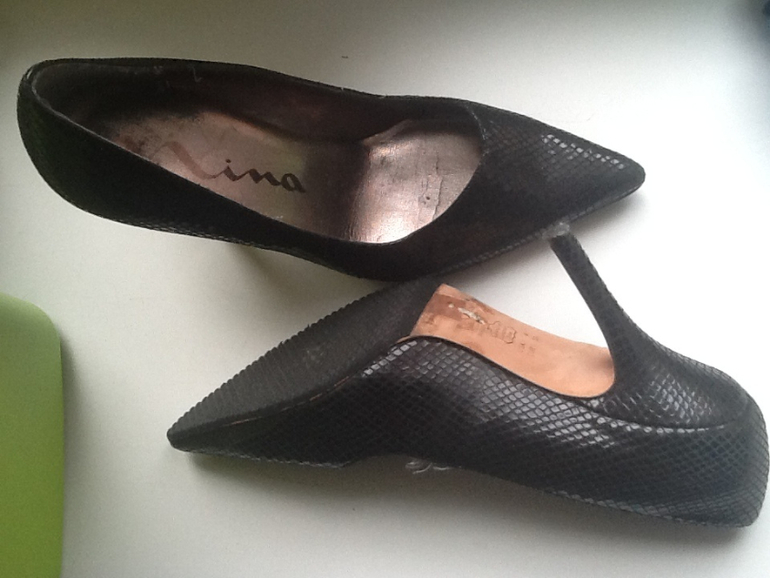 Москва( Куркино м. пПланерная) только самовывоз! Туфли 38 даже чуть меньше