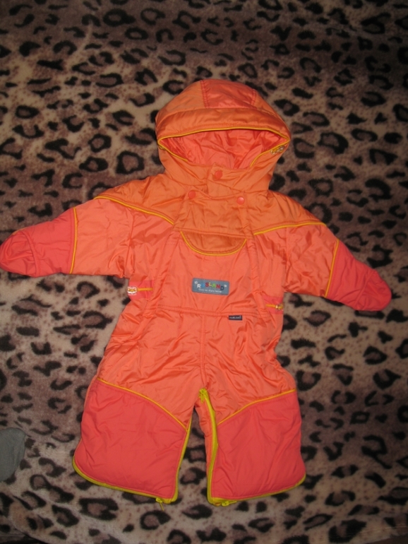 продаю комбинезон-трансформер