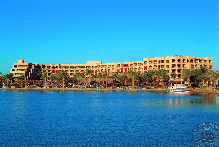 А в Египет никто не хочет смыться от плохой погоды? Дешевоооо!