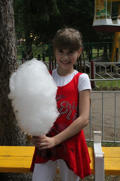 Парк 02.07.14г. Девчонки зажигают. Лучшие подружки))