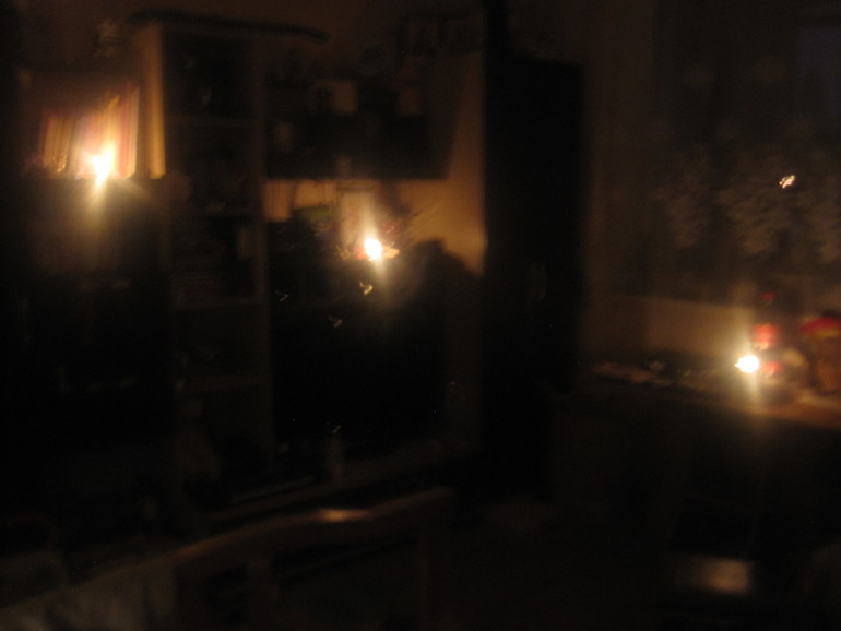 Сегодня вечером несколько часов не было света