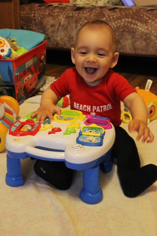 Нам 7 месяцев))