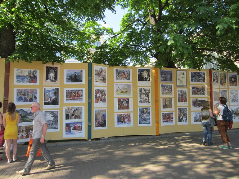 Книжный салон. День первый.