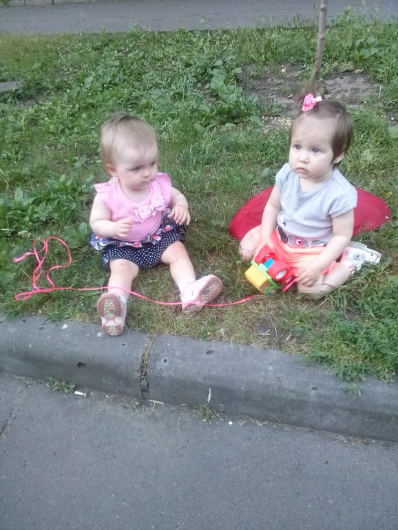 Маришка-топотыжка!